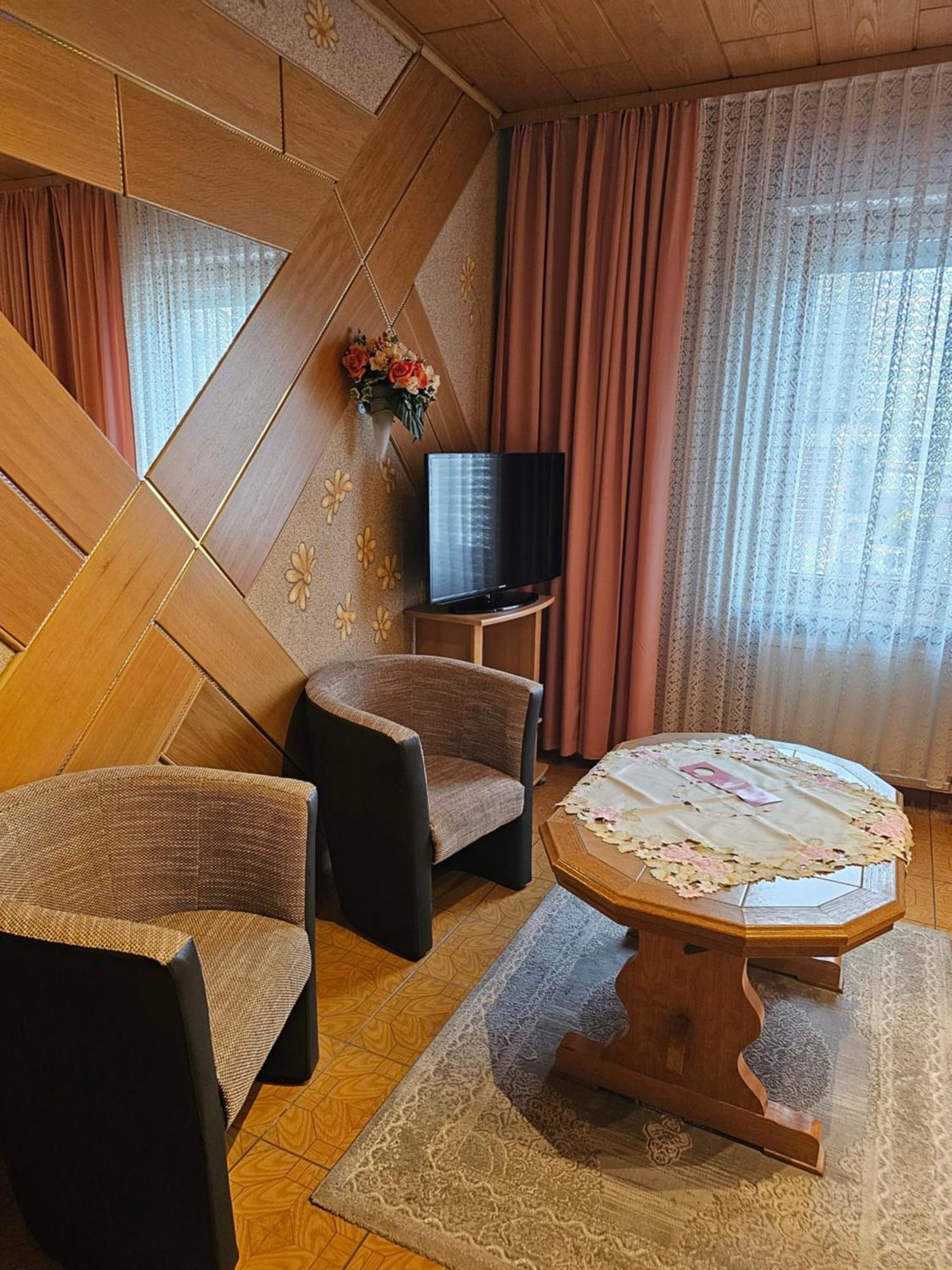 Hotel Tenne เฟียร์นไฮม์ ภายนอก รูปภาพ