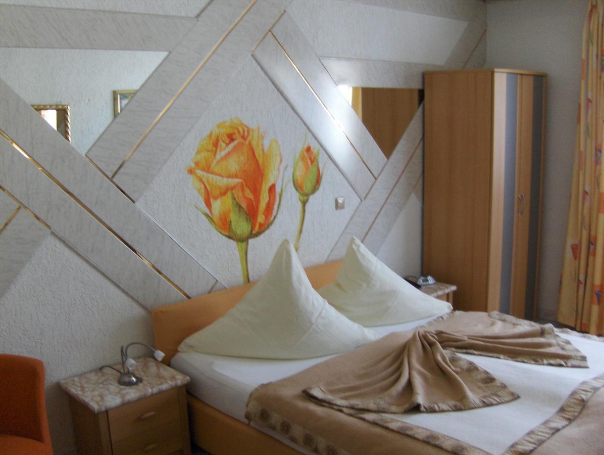 Hotel Tenne เฟียร์นไฮม์ ภายนอก รูปภาพ